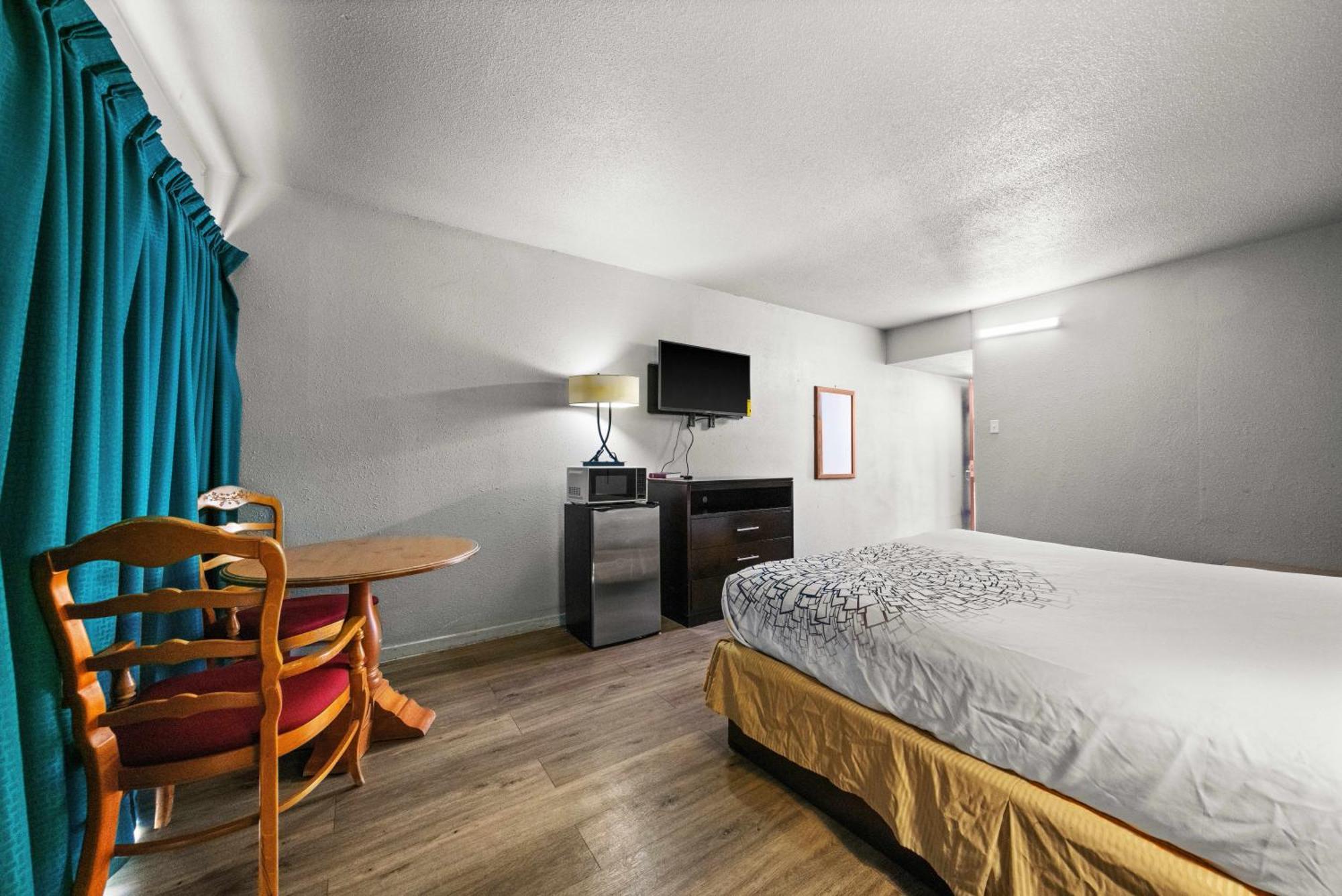 Executive Inn Rusk Dış mekan fotoğraf